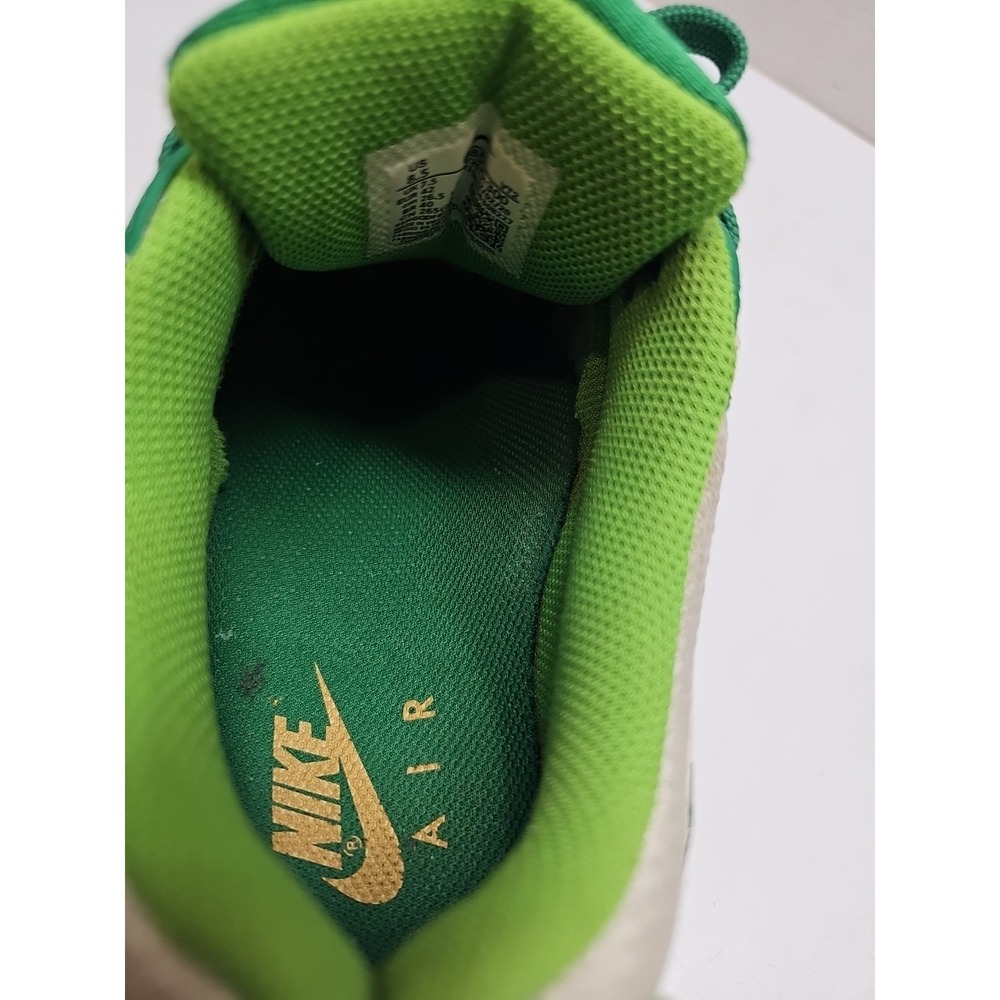 Size 8.5 - Air Max 90 St. Patrick's Day Mean Green 2021 DD8555-300 - Picture 10 of 16